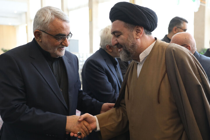 مراسم ختم خواهر علائ الدین بروجردی