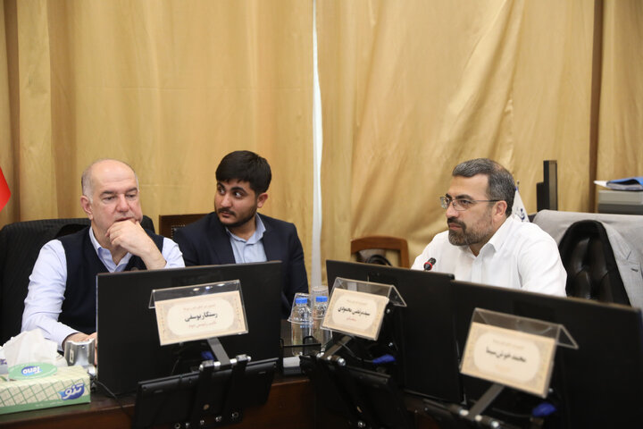 نشست اعضای کمیسیون