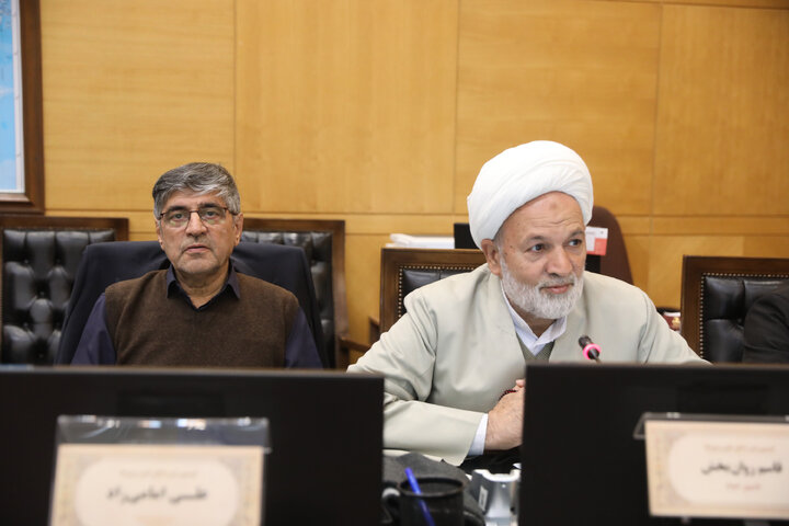 نشست اعضای کمیسیون