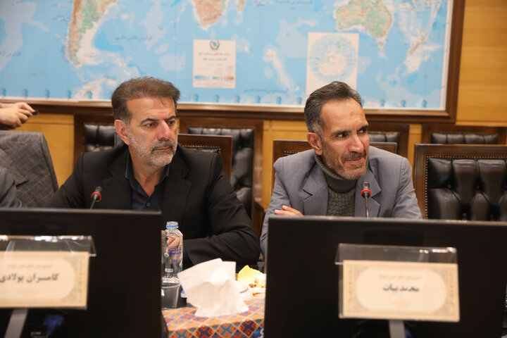 نشست اعضای کمیسیون