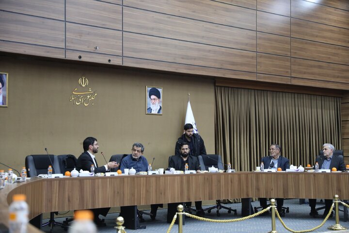 نشست ۷ دی ماه فراکسیون هوش مصنوعی