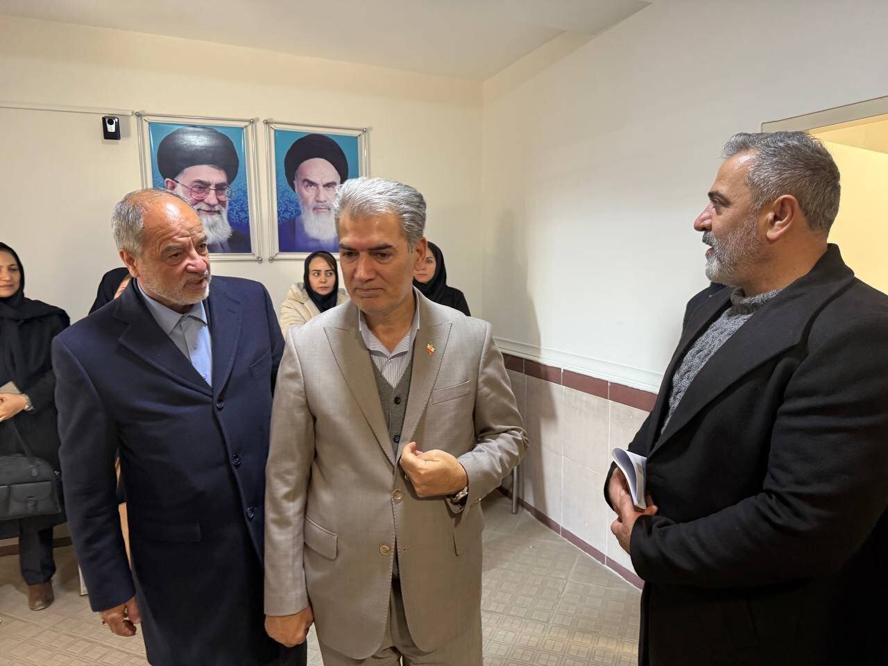 بررسی میدانی وضعیت خدمات سلامت تازه شهر سلماس با حضور رضازاده