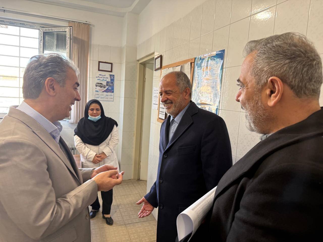 بررسی میدانی وضعیت خدمات سلامت تازه شهر سلماس با حضور رضازاده