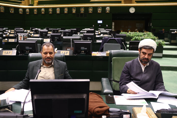 نشست نوبت عصر دوشنبه 8 دی ماه کمیسیون تلفیق لایحه بودجه 1405 کل کشور