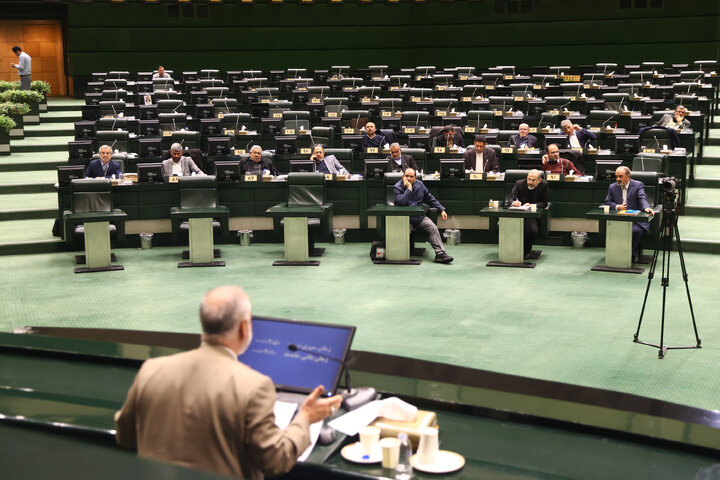 نشست نوبت عصر دوشنبه 8 دی ماه کمیسیون تلفیق لایحه بودجه 1405 کل کشور