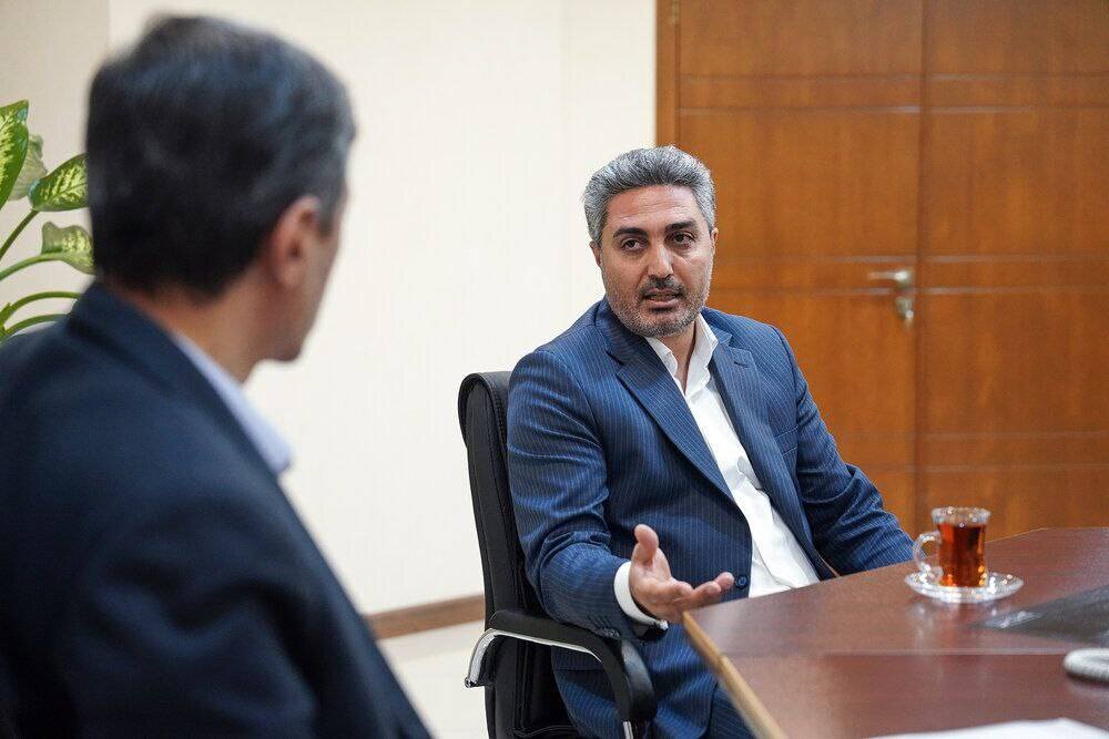 تأکید بر توسعه اقتصادی، رفع محرومیت و مدرسه‌سازی در ارومیه