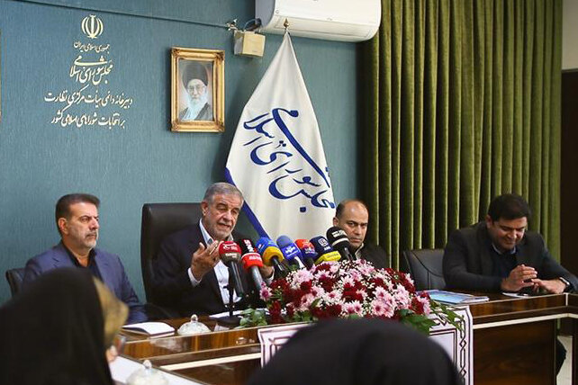 انتخابات تناسبی، تمام احزاب و گروه‌های سیاسی را به میدان رقابت می‌آورد