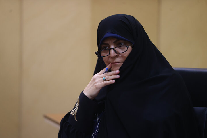 نشست سه شنبه 9 دی ماه فراکسیون زنان و خانواده مجلس