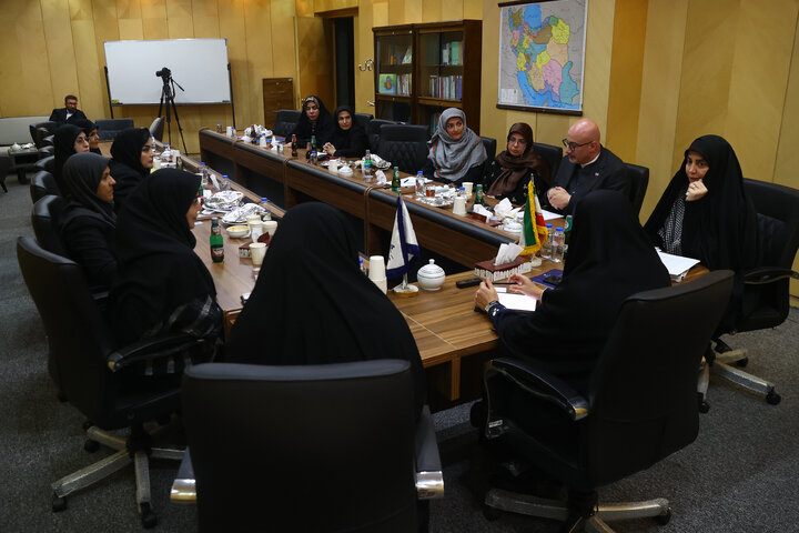 نشست سه شنبه 9 دی ماه فراکسیون زنان و خانواده مجلس