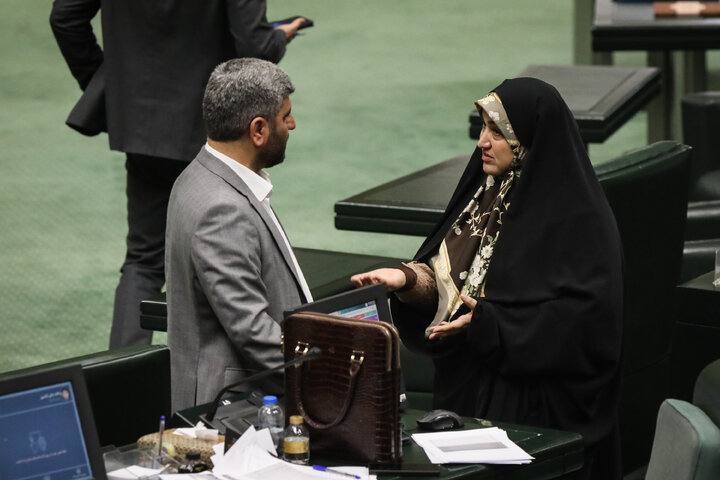 نشست علنی 9 دی ماه مجلس شورای اسلامی