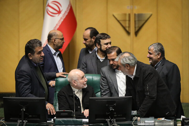 نشست علنی 9 دی ماه مجلس شورای اسلامی