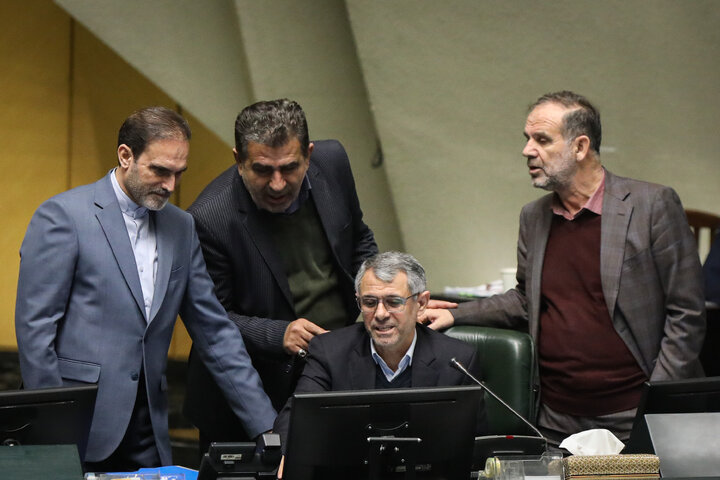 نشست علنی 9 دی ماه مجلس شورای اسلامی