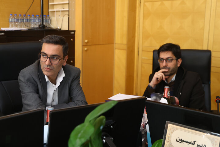 نشست سه شنبه 9 دی ماه کمیسیون ویژه حمایت از تولید و نظارت بر اجرای سیاست‌های کلی اصل 44 قانون اساسی