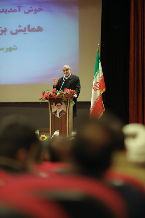 حضور نیکزاد نایب رئیس مجلس در همایش یوم الله 9 دی شهرستان کبودراهنگ