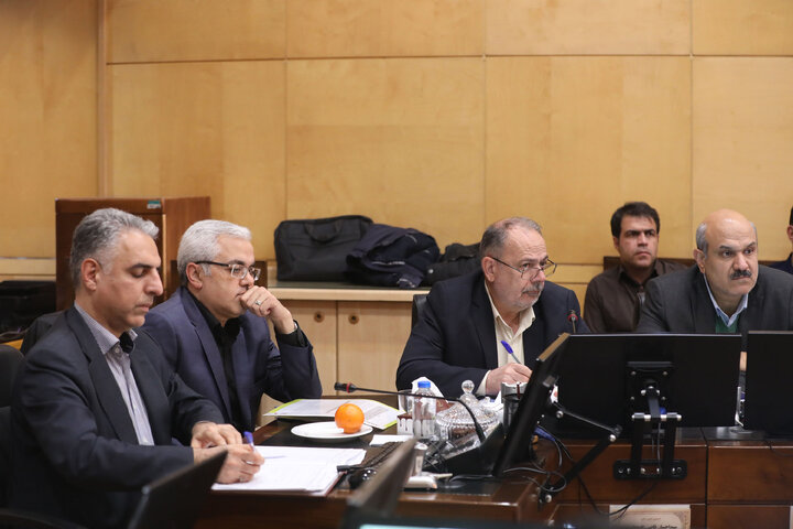 نشست سه شنبه 9 دی ماه کمیسیون صنایع و معادن مجلس