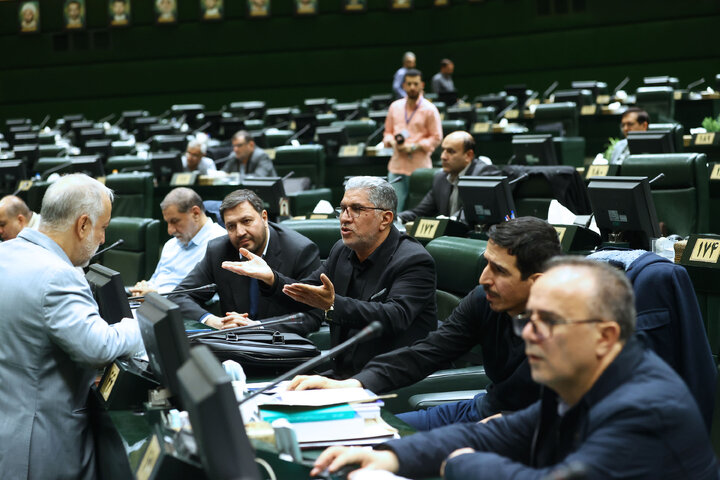 نشست نوبت عصر9 دی ماه ۱۴۰۴ کمیسیون تلفیق لایحه بودجه ۱۴۰۵ کل کشور