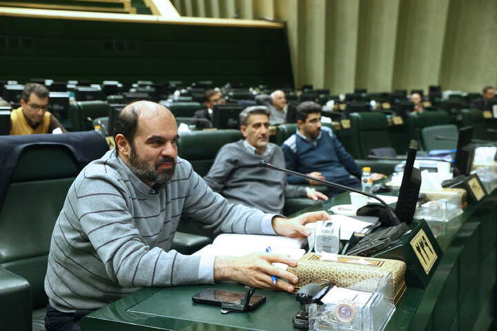 نشست نوبت عصر9 دی ماه ۱۴۰۴ کمیسیون تلفیق لایحه بودجه ۱۴۰۵ کل کشور