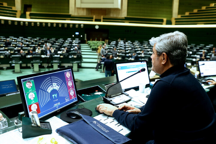 نشست نوبت عصر9 دی ماه ۱۴۰۴ کمیسیون تلفیق لایحه بودجه ۱۴۰۵ کل کشور