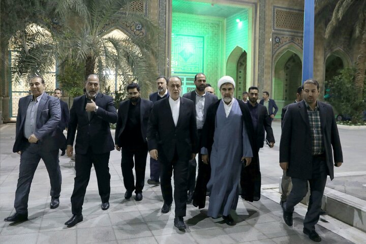 حضور نایب رئیس مجلس در مراسم بزرگداشت حماسه نه دی در مسجد جامع بم