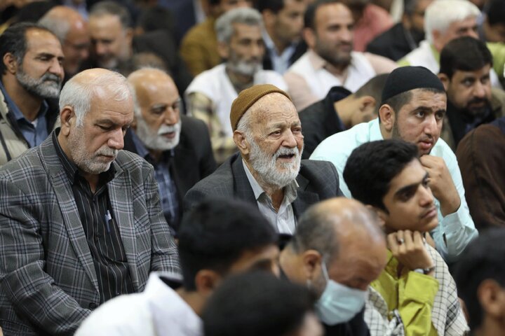 حضور نایب رئیس مجلس در مراسم بزرگداشت حماسه نه دی در مسجد جامع بم