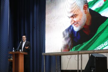 معیشت مردم باید در بودجه ۱۴۰۵ بهبود یابد