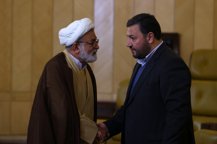 نشست صبح کمیسیون تلفیق 10 آذر