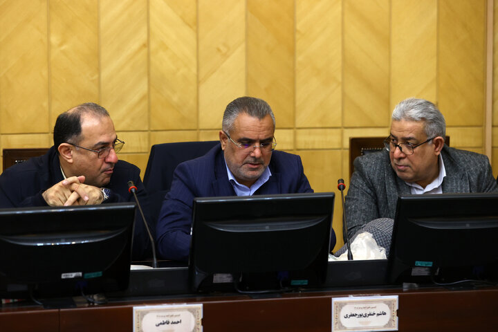 نشست صبح کمیسیون تلفیق 10 آذر