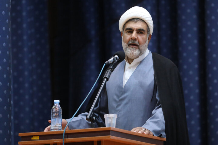 حضور دکتر حاج بابایی نایب ریس مجلس در شورای اداریشهرستان بم