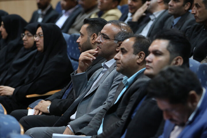 حضور دکتر حاج بابایی نایب ریس مجلس در شورای اداریشهرستان بم