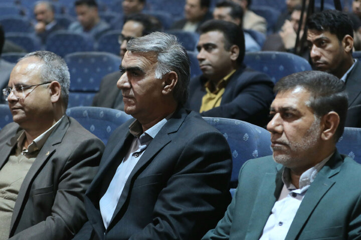 حضور دکتر حاج بابایی نایب ریس مجلس در شورای اداریشهرستان بم