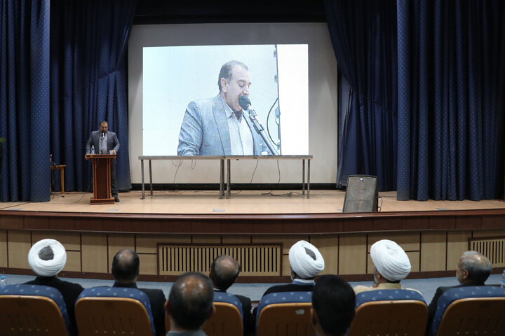 حضور دکتر حاج بابایی نایب ریس مجلس در شورای اداریشهرستان بم