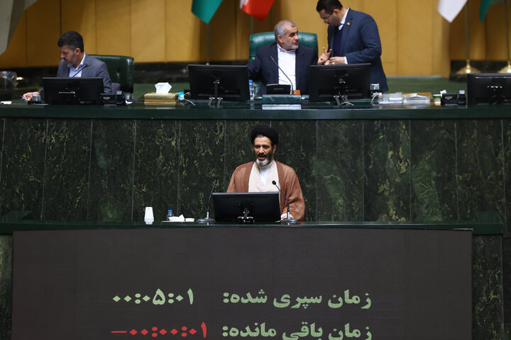 ناطقان میان دستور نشست علنی 10 دی ماه مجلس شورای اسلامی