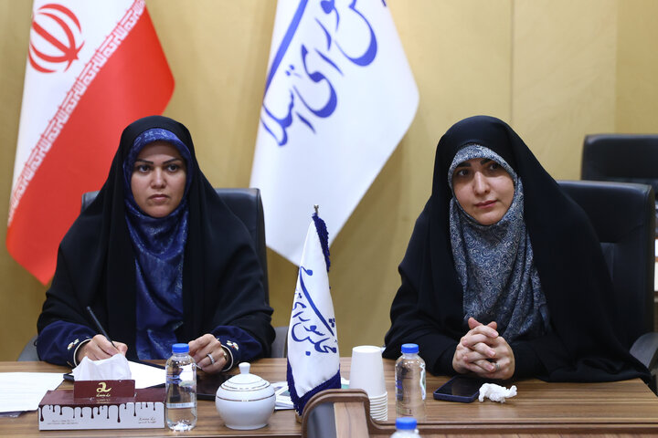 نشست چهارشنبه 10 دی ماه فراکسیون زنان و خانواده مجلس