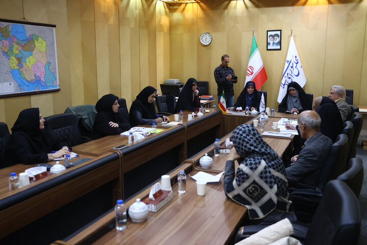 نشست چهارشنبه 10 دی ماه فراکسیون زنان و خانواده مجلس