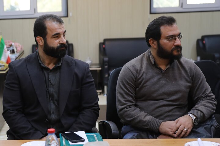 حضور نایب رئیس مجلس در جمع مسئولان و فرماندار شهرستان استهبان