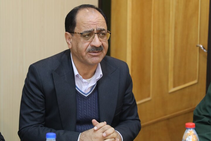 حضور نایب رئیس مجلس در جمع مسئولان و فرماندار شهرستان استهبان