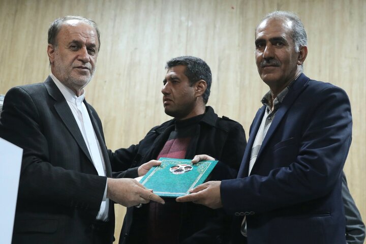 حضور نایب رئیس مجلس در جمع فرهنگیان و بازنشستگان فرهنگی شهرستان استهبان