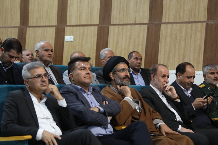 حضور نایب رئیس مجلس در جمع فرهنگیان و بازنشستگان فرهنگی شهرستان استهبان