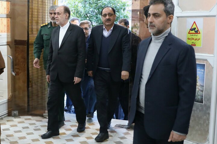 حضور دکتر حاجی بابایی در مراسم گرامیداشت روز بصیرت شهرستان استهبان