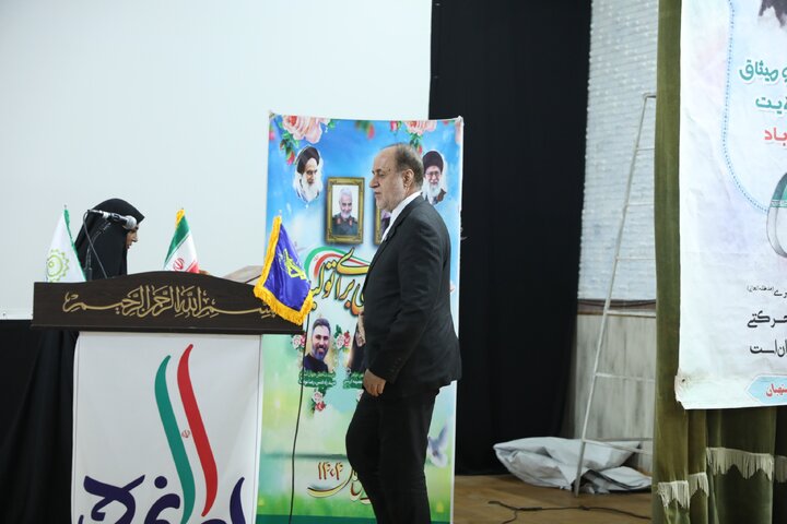 حضور دکتر حاجی بابایی در مراسم گرامیداشت روز بصیرت شهرستان استهبان