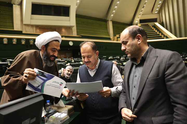 نشست نوبت عصر چهارشنبه 10 دی ماه کمیسیون تلفیق لایحه بودجه ۱۴۰۵ کل کشور