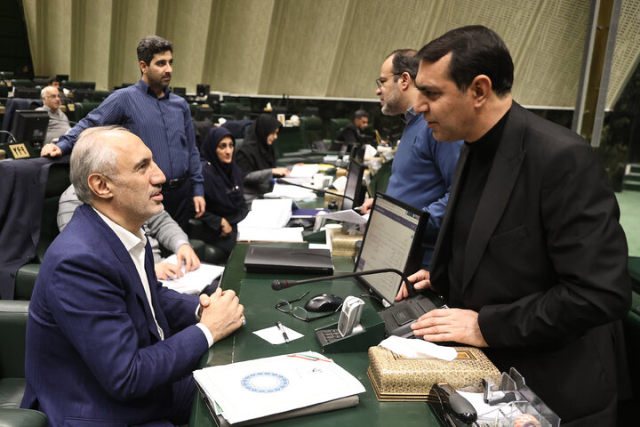 نشست نوبت عصر چهارشنبه 10 دی ماه کمیسیون تلفیق لایحه بودجه ۱۴۰۵ کل کشور