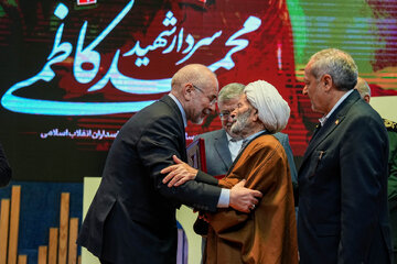 سومین دوره آیین اعطای نشان مشهد الرضا(ع) با حضور دکتر قالیباف