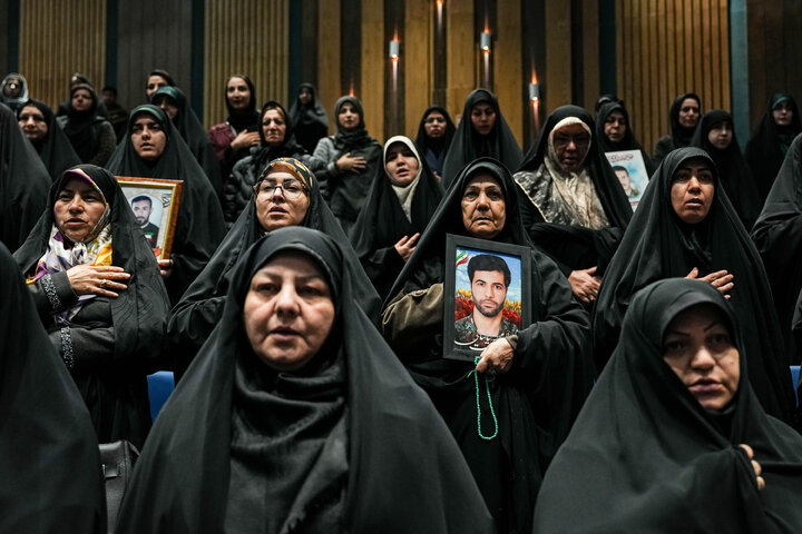 سومین دوره آیین اعطای نشان مشهد الرضا(ع) با حضور دکتر قالیباف