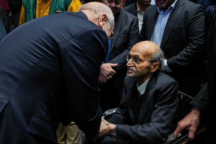 سومین دوره آیین اعطای نشان مشهد الرضا(ع) با حضور دکتر قالیباف