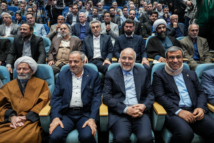 سومین دوره آیین اعطای نشان مشهد الرضا(ع) با حضور دکتر قالیباف