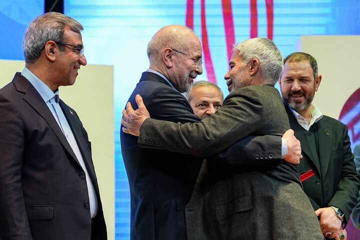 سومین دوره آیین اعطای نشان مشهد الرضا(ع) با حضور دکتر قالیباف