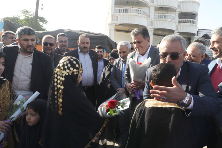 استقبال از اعضای کمیسیون اجتماعی مجلس در بدو ورود به شهرستان شادگان