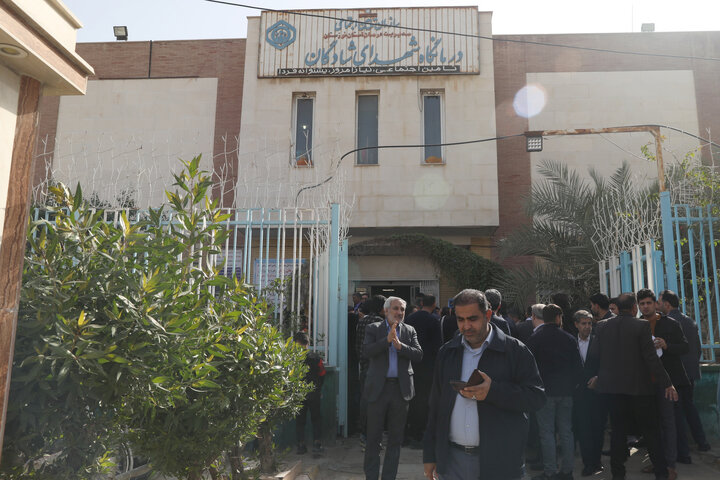 بازدید اعضای کمیسیون اجتماعی از درمانگاه شهدای شادگان