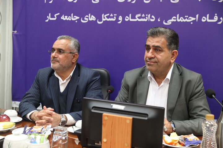 نشست تخصصی مزد با حضور اعضای کمیسیون اجتماعی مجلس در اهواز